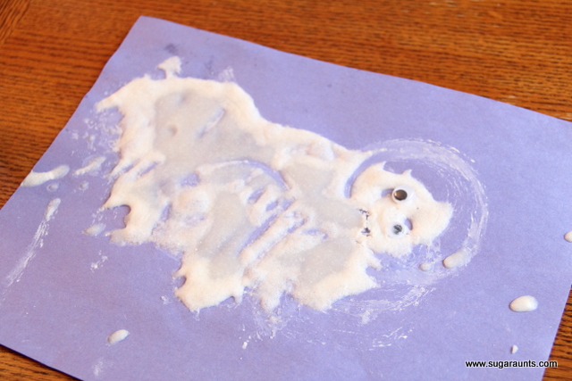 polar bear made with puffy paint