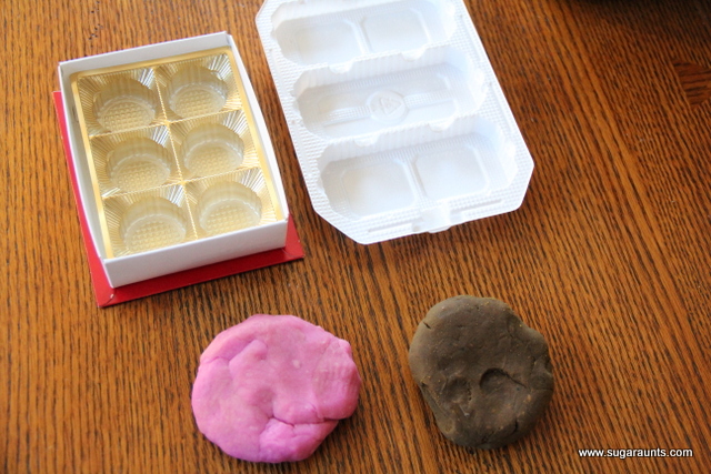 Valentines Day play dough activities are a fun fine motor activity using play dough.