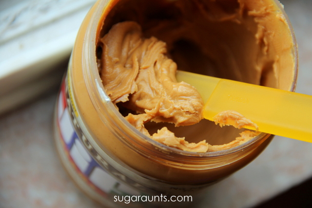 Use peanut butter to make quick thanksgiving treats kids will love.