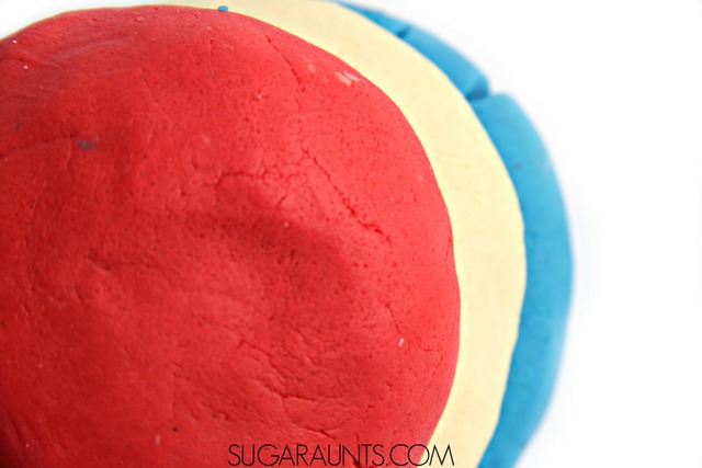 Make patriotic salt dough with crayons this Memorial Day, Fourth of July, or any day! Use melted crayons to dye the salt dough for a bright and vivid color with a smooth texture.