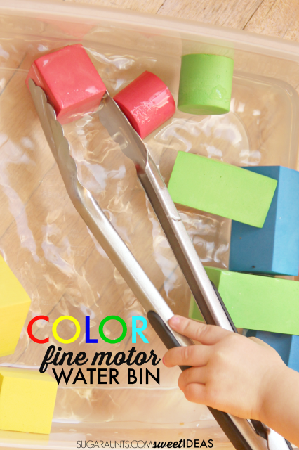 Utiliza las pinzas de cocina para trabajar la musculatura intrínseca lumbar de las manos para fortalecer la escritura, utilizando las pinzas para esta actividad de búsqueda de colores y coordinación óculo-manual para niños.