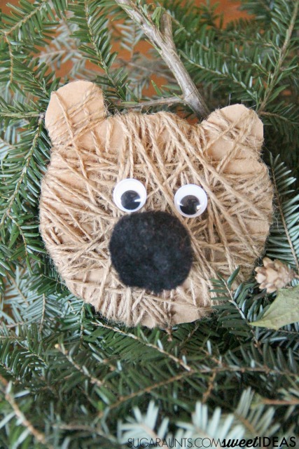 Make this bear craft Christmas ornament based on Bear Stays Up for Christmas childrens book.
