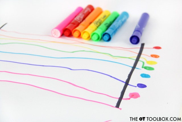 Prueba esta actividad de motricidad visual del arco iris para ayudar a los niños a trabajar la escritura a mano de forma creativa.