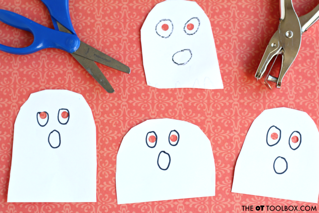 Use this ghost craft to work on scissor skills and other fine motor skills, perfect for a halloween craft or ghost theme in occupational therapy activities. 