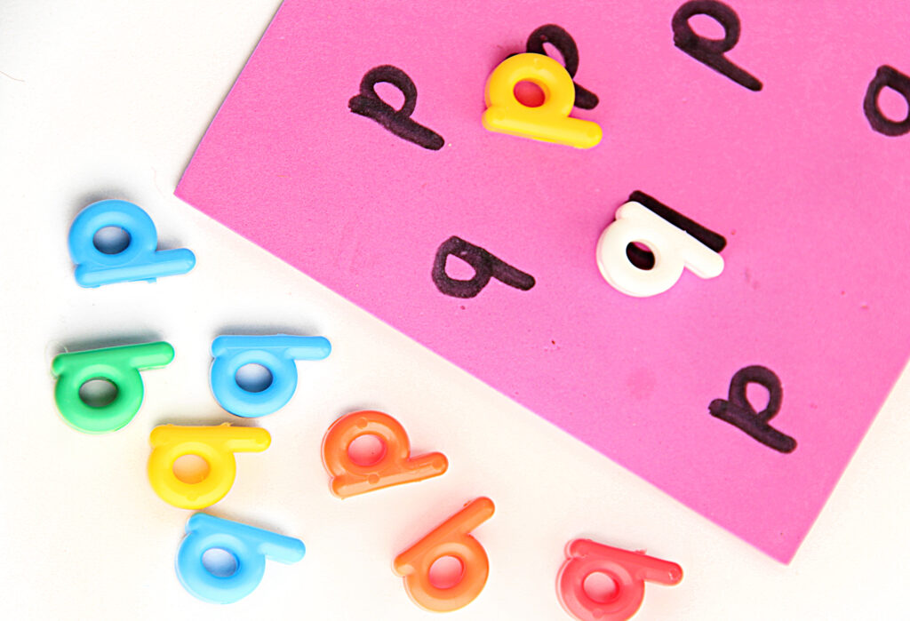 Kids might write backward letters when they need help with letter reversals, discrimination, or visual perception. Try this easy activity to help with mirror writing.